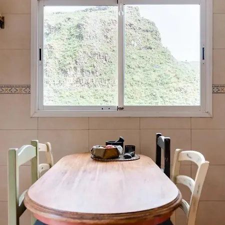 De Poetas Santa Maria de Guia de Gran Canaria